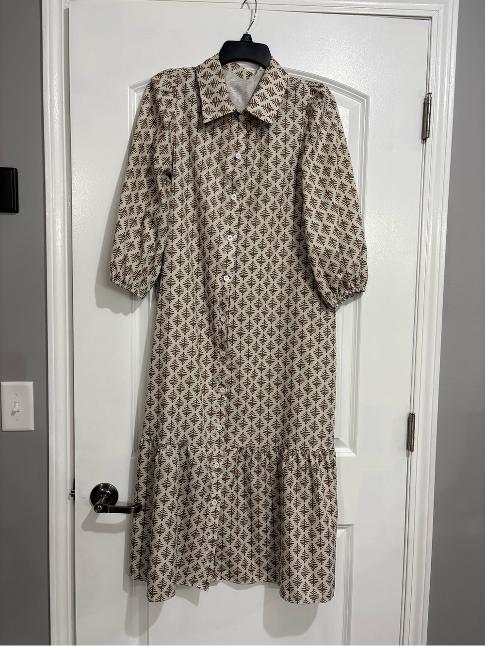 SHEIN Cream Midi Dress with Brown Leaf Print
